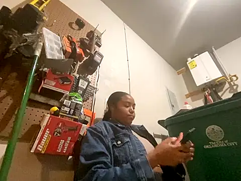 princesslivv online show from October 21, 4:05 am