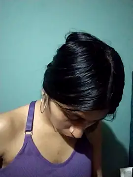 Pocahontas tw online show from January 6, 8:01 pm