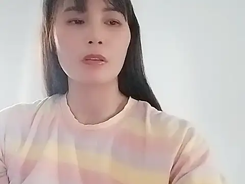 Siglemom sexy online show from June 25, 8:40 am