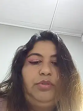 curvy diva  online show from September 19, 11:53 am