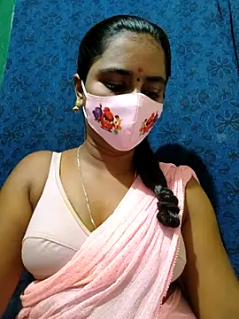 mini-queen online show from September 11, 6:19 pm