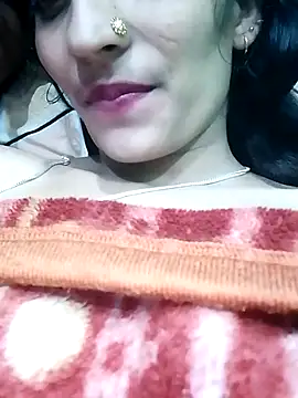 Pahadi couple online show from October 8, 5:50 pm