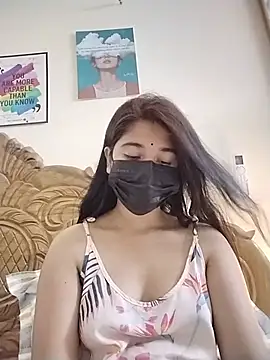 midnightmuse-03 online show from August 3, 3:39 pm
