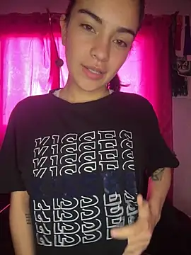 blinkiii  online show from November 30, 12:20 pm