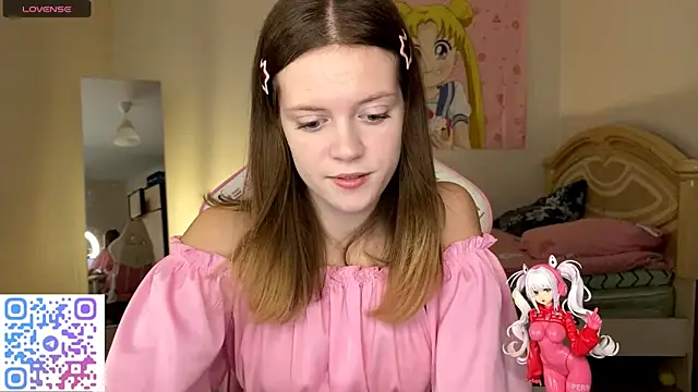 VibeQueenLucy online show from November 2, 12:30 pm