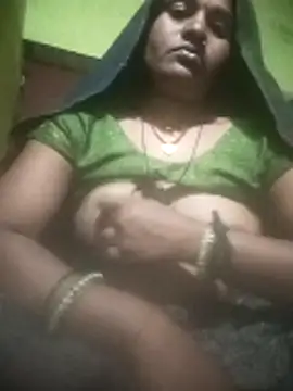 Hansini Gowda online show from November 10, 1:17 pm