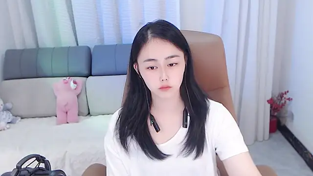 Snapshot of BOBO-jiang chatting on October 11, 2:09 pm BOBO-jiang online show from October 11, 2:09 pm