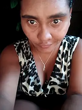 Snapshot of Lucy-Ferr chatting on September 23, 7:56 pm Lucy-Ferr online show from September 23, 7:56 pm