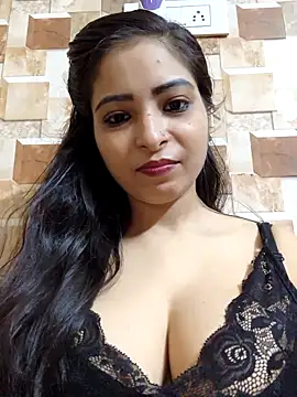 QUEEN-ADITI online show from September 13, 2:25 pm