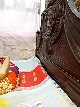 Tanisha-Chy online show from September 28, 6:57 pm