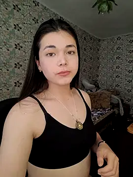 Albi Glow online show from September 29, 8:30 am