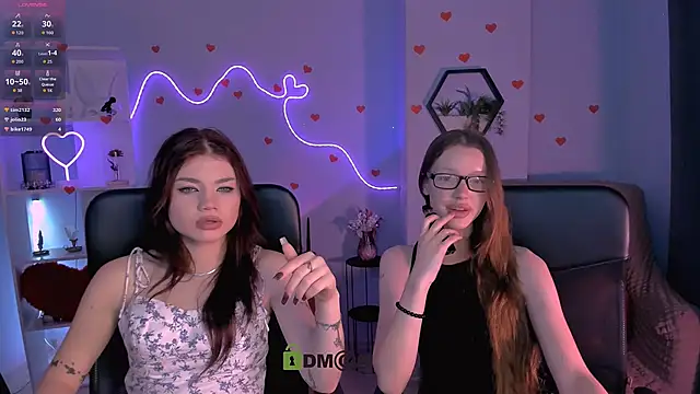 khloebeauty online show from February 21, 9:26 pm