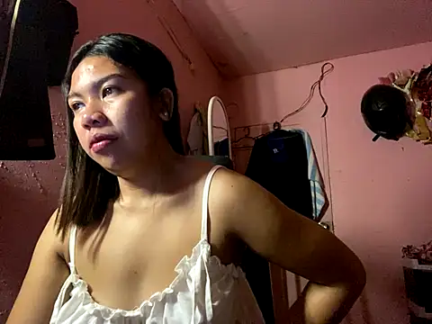 Snapshot of aniya_04 chatting on September 23, 9:24 pm aniya 04 online show from September 23, 9:24 pm