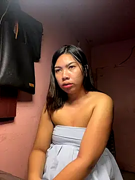 Snapshot of aniya_04 chatting on October 2, 4:45 pm aniya 04 online show from October 2, 4:45 pm
