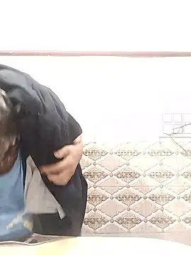 meenu bhabhi547 online show from October 24, 2:40 am