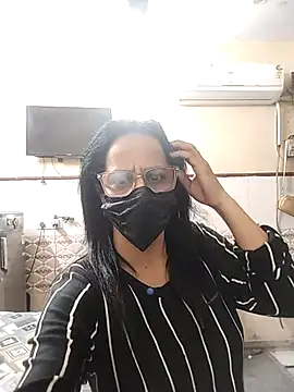 meenu bhabhi547 online show from February 1, 9:52 am