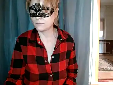 Miss Nona online show from March 14, 2:51 pm