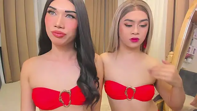 MaxCollins online show from December 1, 6:54 pm