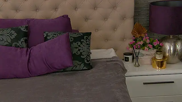 VannyFoxx online show from November 8, 8:14 pm