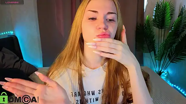 Jennie Hunter online show from April 11, 9:24 am