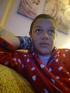 GoddessChantelle online show from April 19, 8:11 pm