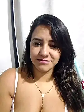 Snapshot of Paola-Russell chatting on October 14, 5:21 am Paola-Russell online show from October 14, 5:21 am