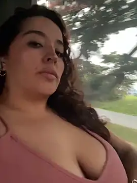 LoanaSantos online show from May 17, 9:36 pm