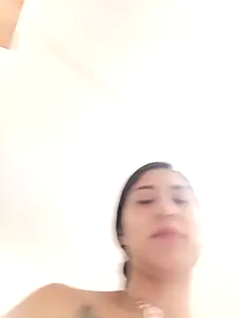 Liahdiaz  online show from March 2, 3:41 pm