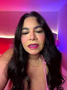 Vicky Saidi online show from January 8, 10:30 am