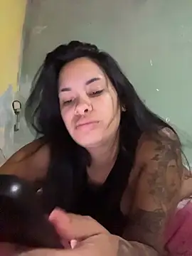 Vixxen 99 online show from December 4, 4:15 am