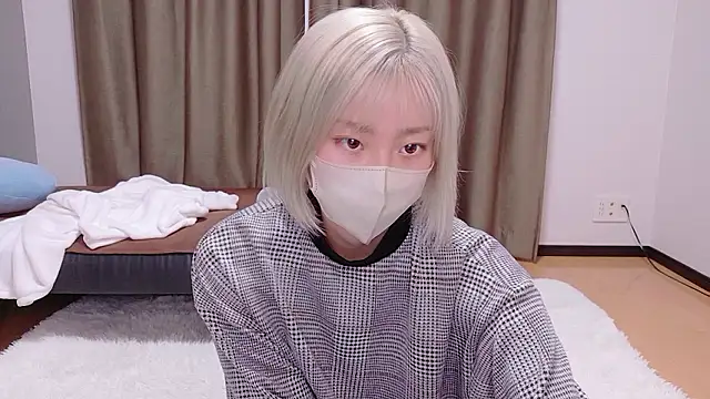 Nana  ch online show from May 30, 5:43 pm