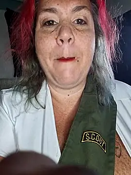 Courdles online show from September 8, 6:51 pm