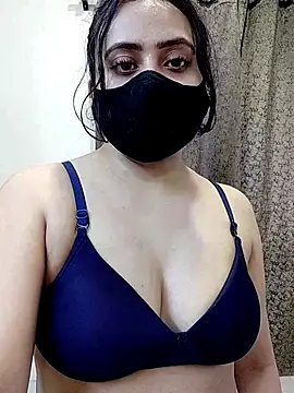 Snapshot of sexy_aaliya_hamidi chatting on October 15, 7:11 am sexy aaliya hamidi online show from October 15, 7:11 am