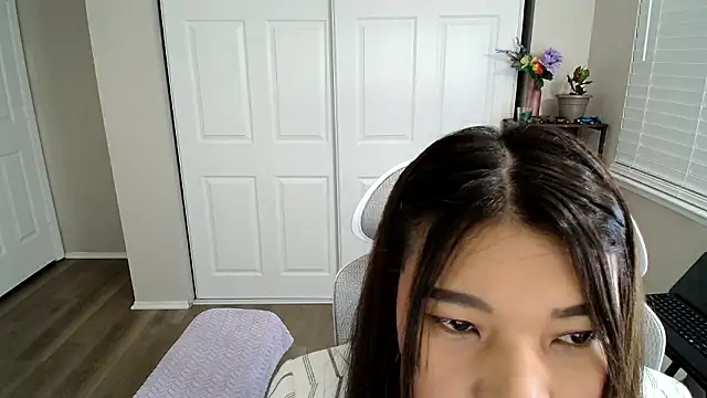 SHEILYN  online show from January 15, 5:02 am