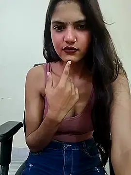 Snapshot of sexy_lips99 chatting on September 21, 5:28 am sexy lips99 online show from September 21, 5:28 am
