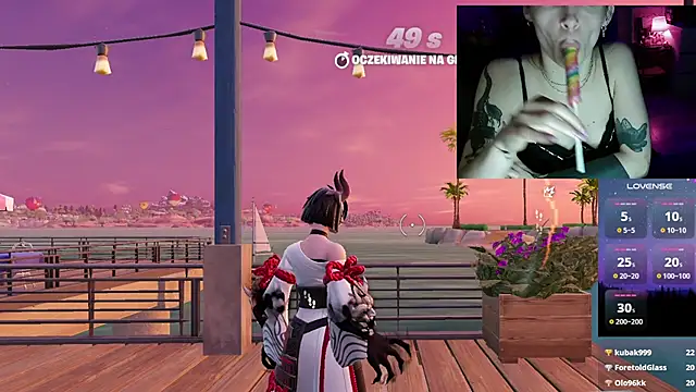   Leyla   online show from December 4, 4:41 pm