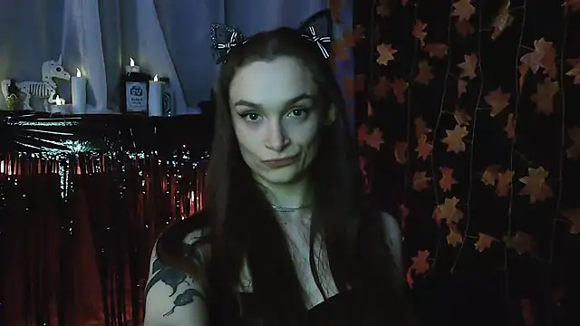 Snapshot of __Leyla__ chatting on October 18, 7:48 pm Leyla online show from October 18, 7:48 pm