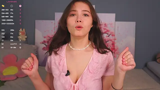 KissieKat online show from October 23, 7:25 am