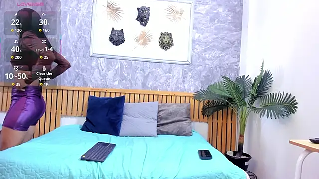 princequinn  online show from February 18, 8:08 pm