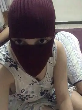 3Omar45 online show from September 19, 1:04 am