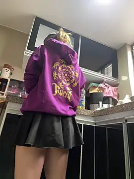 Snapshot of sabrina_rosee chatting on September 15, 1:08 pm sabrina rosee online show from September 15, 1:08 pm