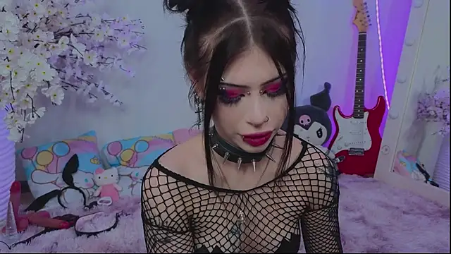 venomeowww   online show from February 1, 3:49 am