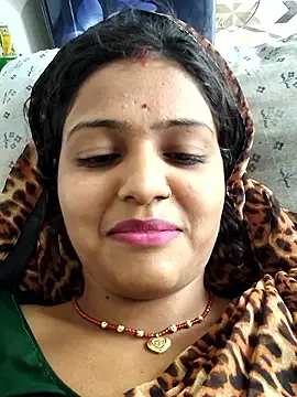 AnanyaKapoor89 online show from October 21, 7:12 am