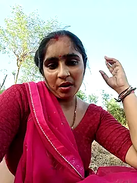 Snapshot of Isha_Gulati chatting on September 23, 11:52 am Isha Gulati online show from September 23, 11:52 am