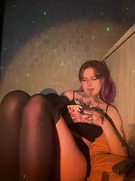 n1ghtcloud online show from November 4, 7:52 pm