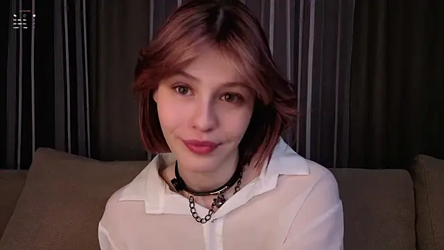 LurleneRamo online show from December 4, 1:19 am