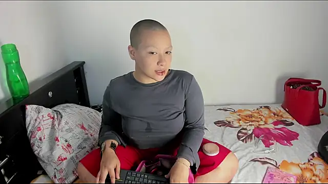 Cherry vald online show from April 8, 11:01 am