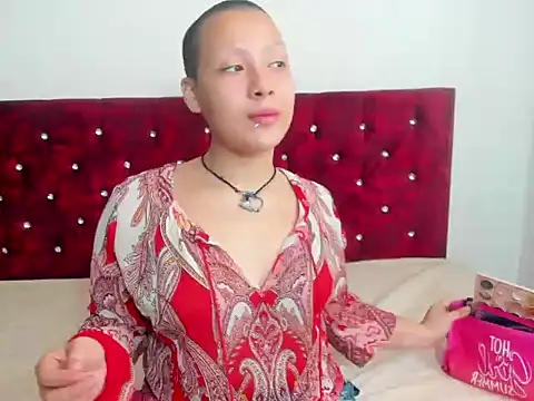 Snapshot of Cherry_vald chatting on October 1, 2:00 pm Cherry vald online show from October 1, 2:00 pm