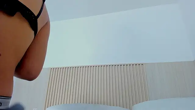 alena brown  online show from October 31, 3:52 am