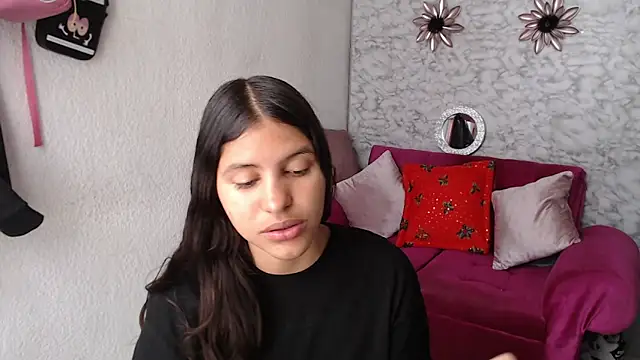 Evagirl69 online show from December 16, 6:25 pm